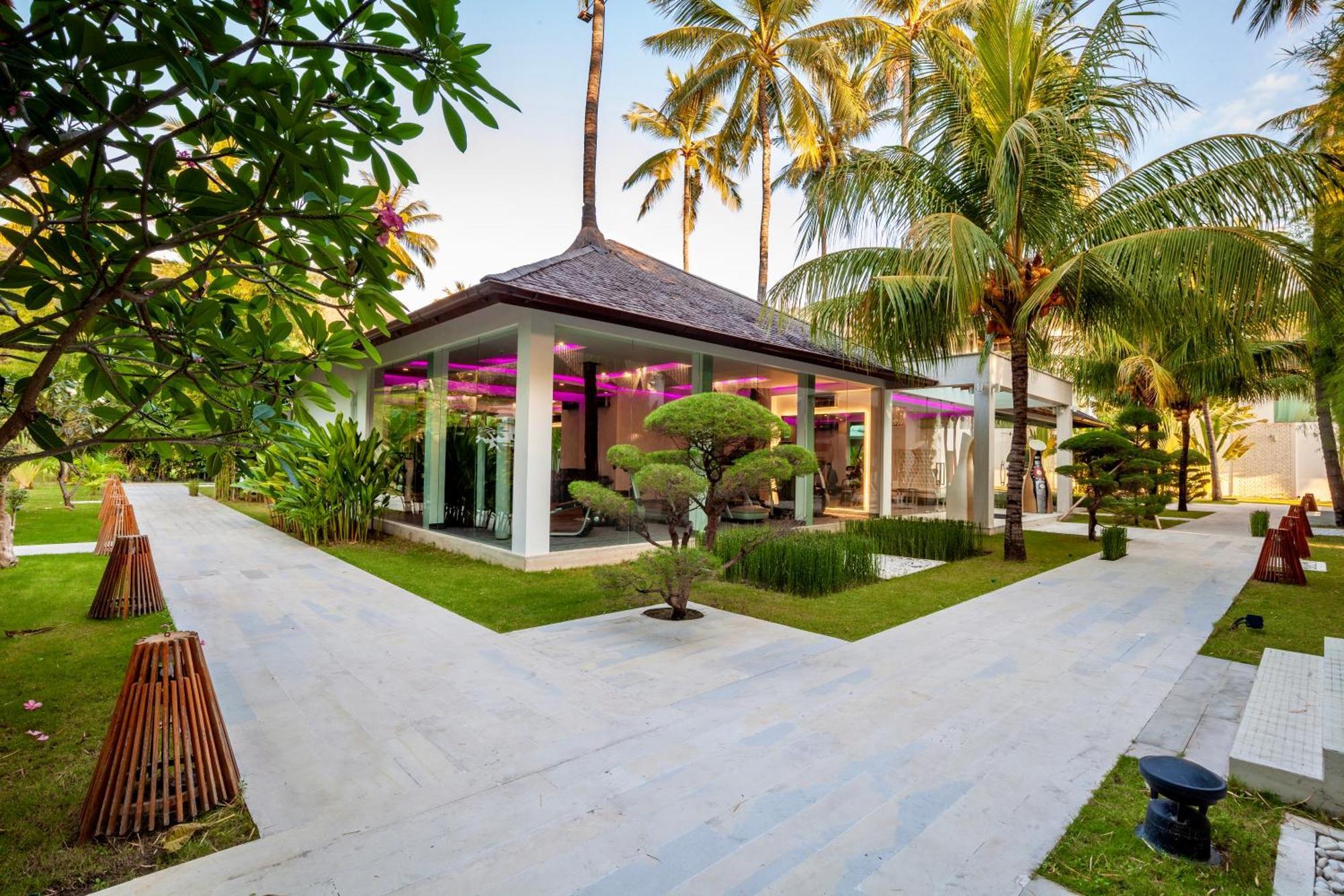 Seven Secrets By Hanging Gardens Senggigi Exterior photo