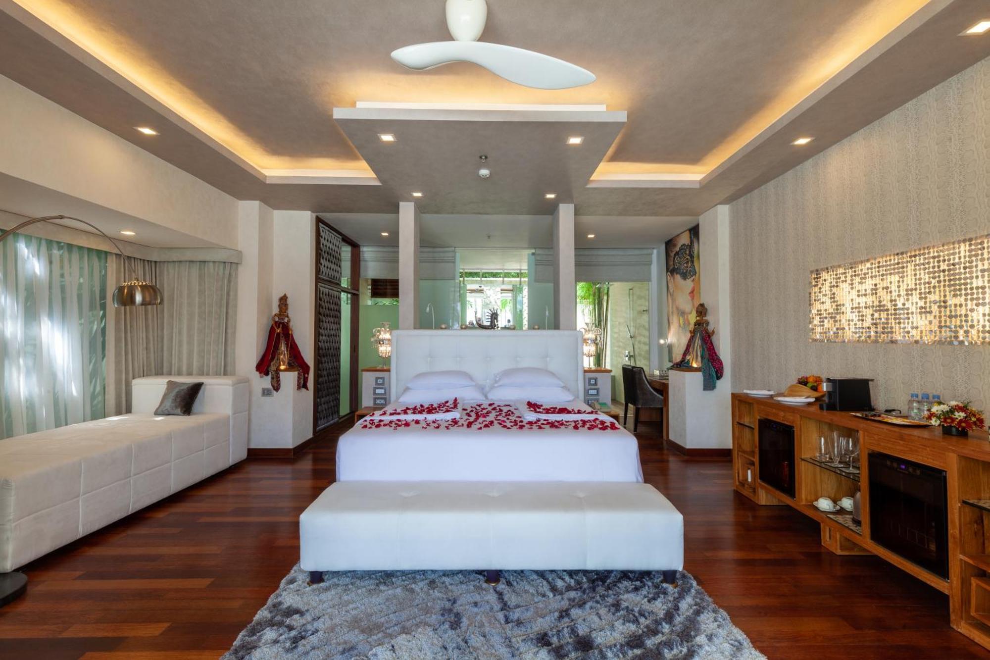 Seven Secrets By Hanging Gardens Senggigi Exterior photo